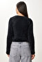 Woman's Black V-Neck Bearded Knit Sweater NF00072 - 5