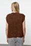 Brown Soft Textured Fitted Knitwear Vest Twoaw25Ye00027 - 5