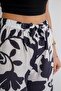 Women's Black and White Floral Patterned Belted Elastic Waist Relaxed Fit Palazzo Ayrobin Trousers - 2