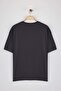 Antrasit %100 Pamuk Oversize/Geniş Kalıp Baskılı  Örme T-Shirt TWOSS25TS00148 - 7