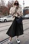 Women's Black Pleated Skirt Combination – Casual and Stylish Style |   Autumn/Winter Fashion