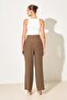Cream Casual Cut Pocket Detail Pants - 5