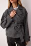 معطف رمادي داكن منقوش بنمط منتظم وحزام كاشي رفيع TWOAW26MO00134 - 4