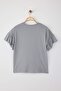 Gri %100 Pamuk Fırfır Detaylı Basic Bisiklet Yaka Örme T-Shirt TWOSS22TS2429 - 11