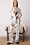 Ekru %100 Pamuklu Kış Desenli Biye Detaylı Örme Pijama Takımı THMAW25PT00038