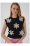 Women's Front Floral Embroidered Sleeveless Body Blouse