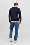 سويت شيرت رجالي من Jack&Jones Mikk برقبة دائرية باللون الأزرق الداكن - 2