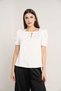 بلوزة كلاسيكية سادة بأكمام قصيرة ورقبة مربعة