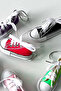 حذاء رياضي صغير من طراز Chucks على شكل سلسلة مفاتيح وحقيبة زينة ريترو - 3