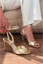 Elvona Shiny Leather Women's Heeled Shoes Gold - 6