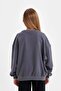 Girls' Disney Lilo & Stitch Oversize Wide Fit Crew Neck Sweatshirt C9515A824Au - 6