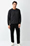 طقم بيجامة رجالي أسود برقبة دائرية وطباعة ملونة مناسب للشتاء AR3504-S-V1 - 3