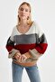 V-Neck Knitwear Sweater (B22-5754) - 4