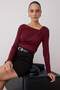 Bordo Fitted/Vücuda Oturan Asimetrik yaka Detaylı Yumuşak Kumaşlı Esnek Örme Bluz TWOAW26BZ00088