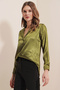 قميص ساتان نسائي متدفق Y.Khaki 1069 - 2