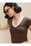 Women Brown Contrast Deep V Neck Fitted Crop T-Shirt - 4