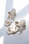 Capri Women's Flip Flops Wrinkled Leather Sandals Cream