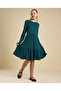 Ribbed Tired Dress with Crew Neck and Long Sleeves