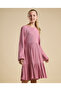Ribbed Tired Dress with Crew Neck and Long Sleeves