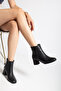Simple and Stylish Boots for Everyday Wear - 2