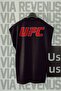 تيشيرت رياضي بأكمام طويلة من القطن بنسبة 100% مع طباعة أمامية وخلفية من UFC