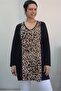 Black V-Neck Front Leopard Garnish Size Whole Coming Low Sleeve Combed Viscose T-Shirt - 8