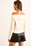 Women's Ecru Madonna Collar Soft Textured Beard Sweater Kzk-19000974 - 6