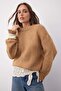 Wardrobe Essentials Camel Yumuşak Dokulu Geniş Kalıp Basic Triko Kazak | TWOAW26KZ00073