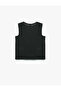 Crew Neck Sleeveless Buttoned Undershirt - 2