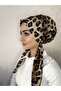 وشاح HB15 منقوش برباط خلفي