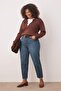 Mavi Yüksel Bel Paçası Destroy Detaylı Mom Fit Denim Büyük Beden Jean TBBAW26CJ00010