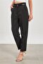 Women's Belted Carrot Fabric Trousers - Black - 2