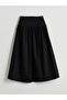 Black Zippered Waist Pleated Skirt - 6