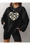 Oversize Unisex Women/Men Crewneck Sweatshirt with Daisy Heart Print