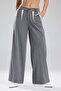 Women's Brooch Detailed Dirty Stitching Design Trousers