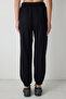 Black Curvy Stitch Jogger - 3