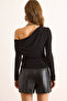 Women's Black Asymmetrical Drape Detailed Sandy Blouse Blz-19003101 - 6