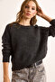Women's Anthracite Raglan Sleeve Soft Textured Crop Knit Sweater Kzk-19000984 - 2