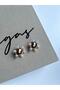 Gold earring with pearl detail - 2