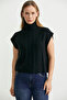Full Fisherman Crop Knit Sweater - Black