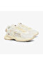 L003 Neo Women's Cream Sneaker - 2