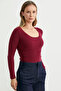 Ribbed Knit Sweater with Snap Buttons at the Bottom - Burgundy - 2