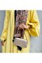 Our Model Is the One That Cannot Be Without the Özen Günler Brand, a Chain-Handled and Shoulder-Strap Evening Bag. - 5