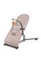ΜΙΜΙ ΣΟΥΙΝΓΚΕΡ, ΜΠΕΖ