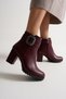 Women's Short Boots with Zipper and Luxury Buckle Accessories - 7