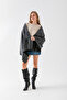 Leaf Pattern Shoulder Wrap, Stylish Comfortable Shoulder Wrap Suitable for Dual Use, Knitwear Shoulder Wrap, Shoulder Wrap