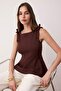Kahverengi Sıfır Kol Peplum Belden Oturmalı Omuz Fiyonk Detaylı Örme Bluz TWOSS25BZ00482 - 2