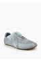 حذاء رياضي نسائي برباط مزين بفيونكة