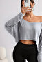 Women's Gray Melange Off-Shoulder Boat Neck Oversize Long Sleeve Crop T-Shirt - 2