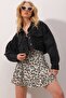 Women's Black Double Pocket Buttoned Front Laser Cut Crop Jean Jacket Vgn-X9818